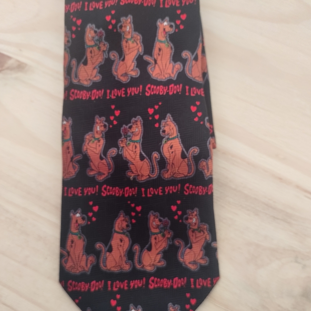 Men's tie